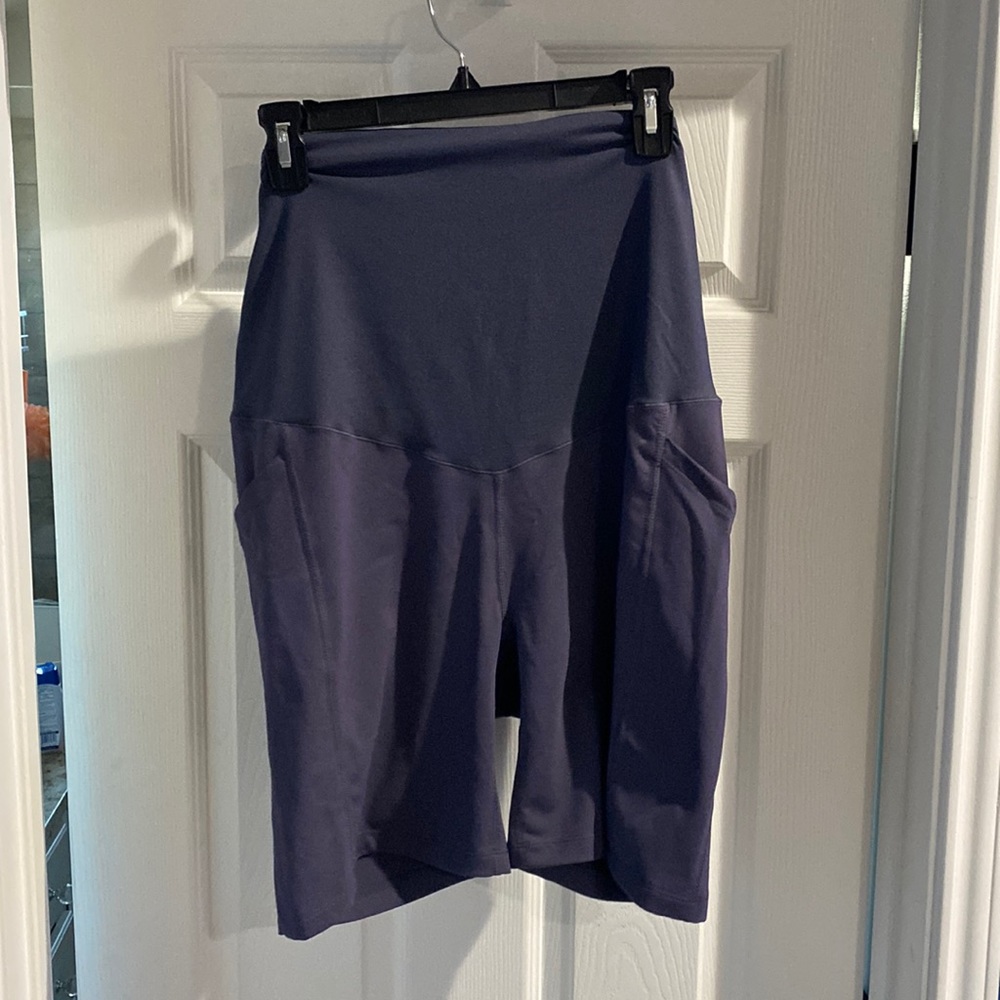 Zella maternity athletic shorts size L